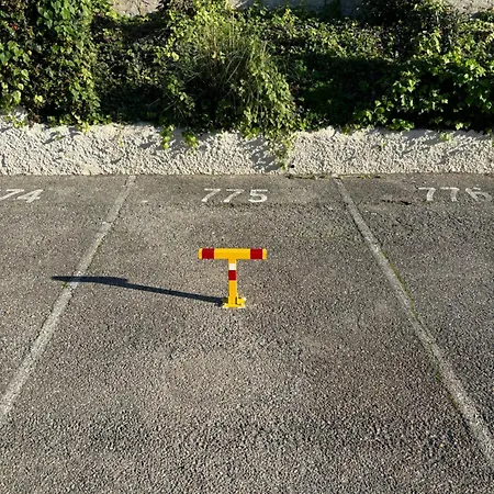 Vue Parking Prive A Pieds *